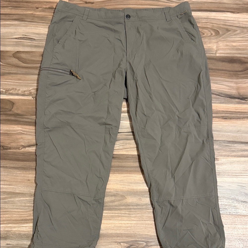 Rei Coop Womens 20W Grey Cropped Hiking Pants Nylon Performance Gorpcore
